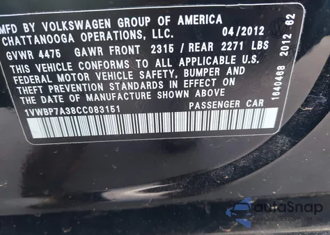 2012 Volkswagen Passat 2.5L Se z USA, uszkodzony, nr VIN 1VWBP7A38CC083151